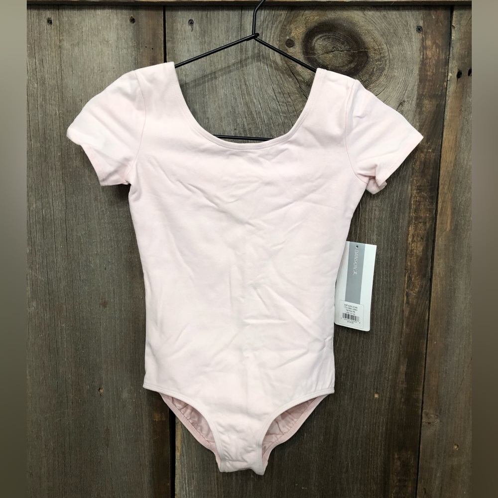 Danskin Short Sleeve Leotard in Theatrical Pink Size Large 12-14 Girls